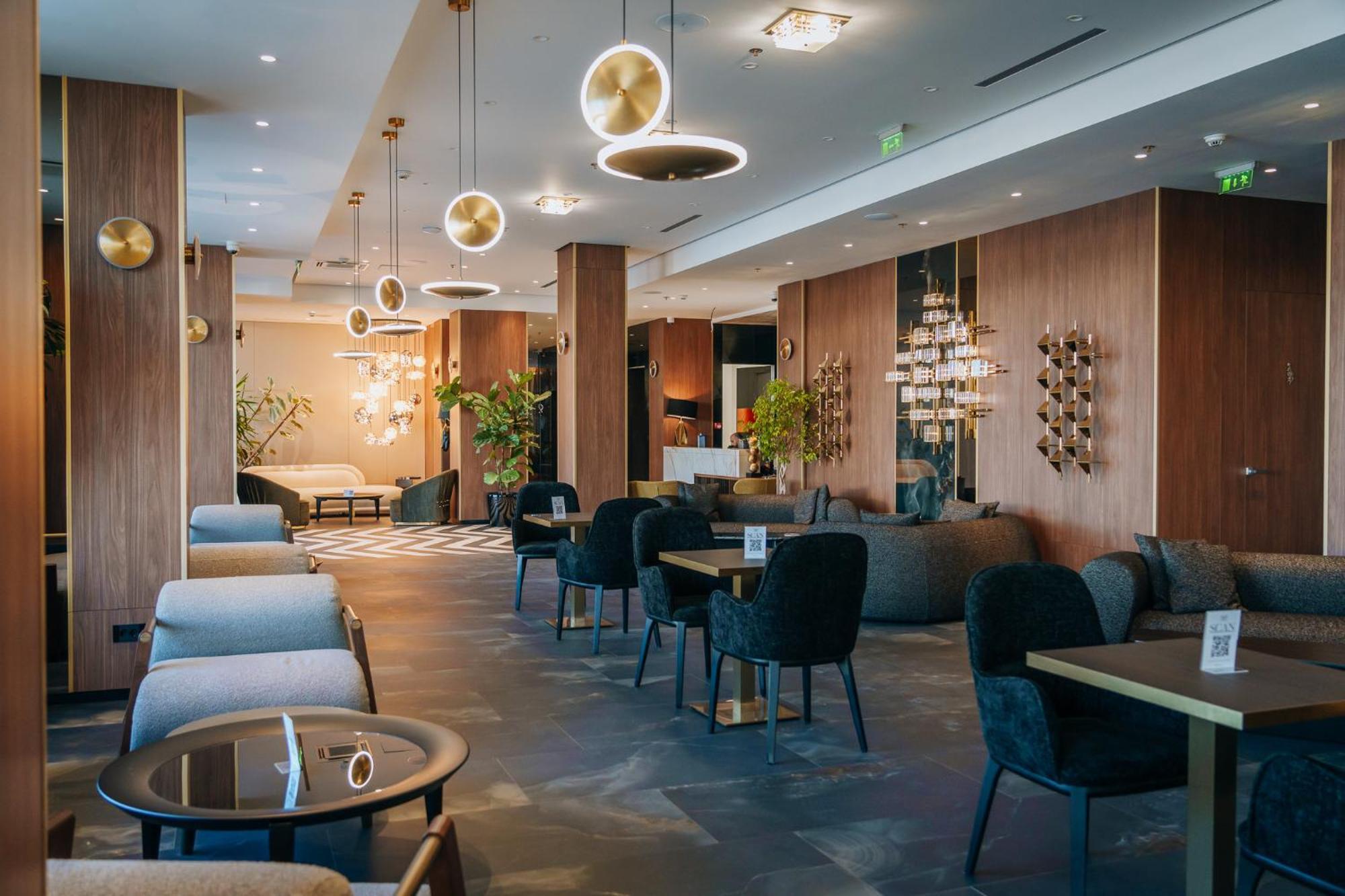 Sky Airport Hotel 클루지나포카 외부 사진