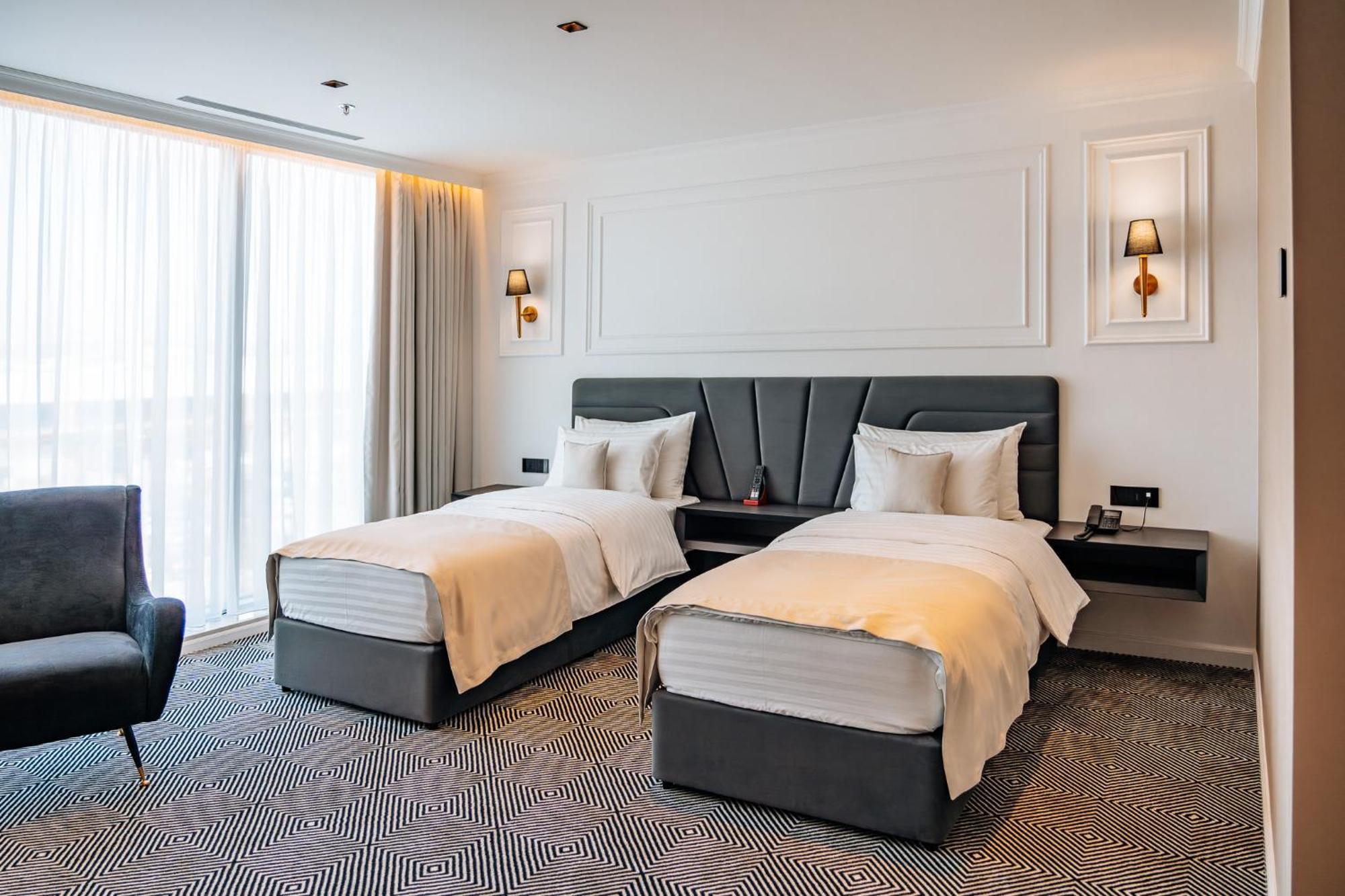 Sky Airport Hotel 클루지나포카 외부 사진