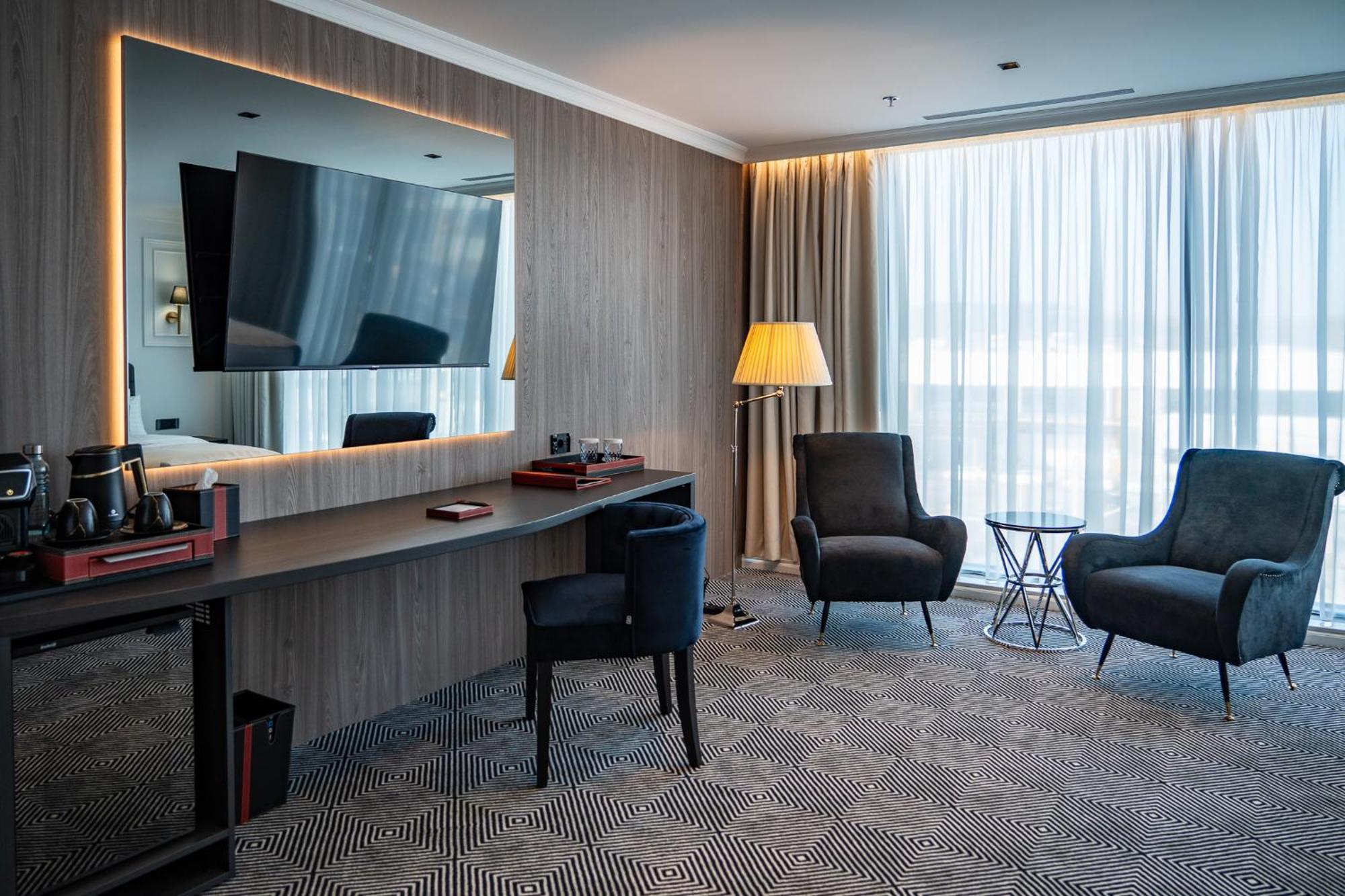 Sky Airport Hotel 클루지나포카 외부 사진